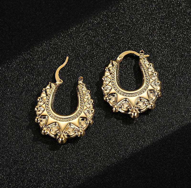 GOLD 30MM OVAL GYPSY CREOLE EARRINGS - Image 3